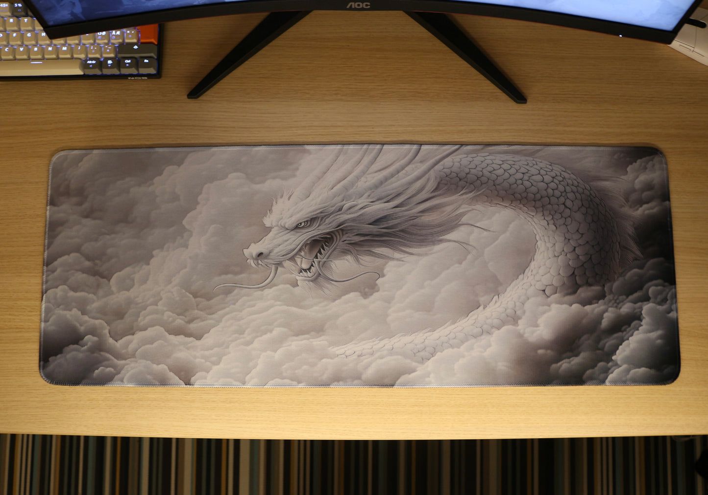 Mousepad White Dragon